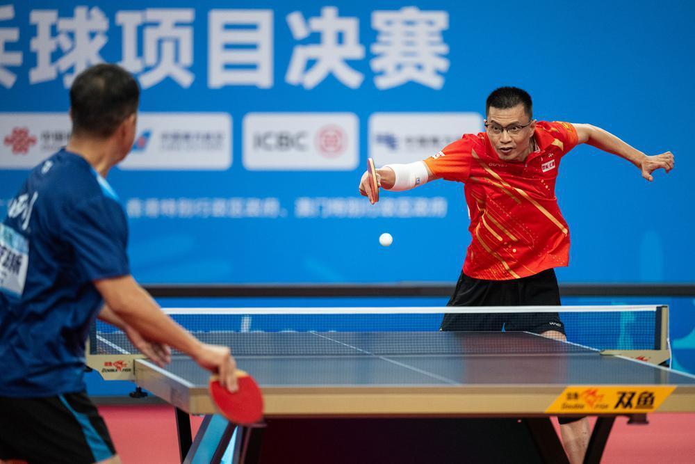 广州办赛水, 随后在北京, 岁的张耀钊