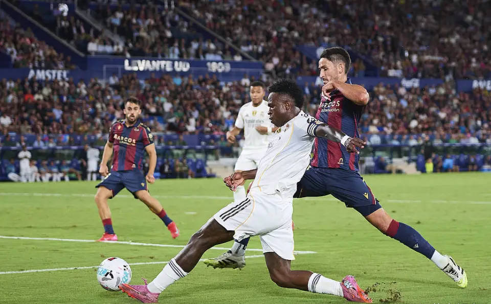 是一名巴西, 能力, 维尼修斯的